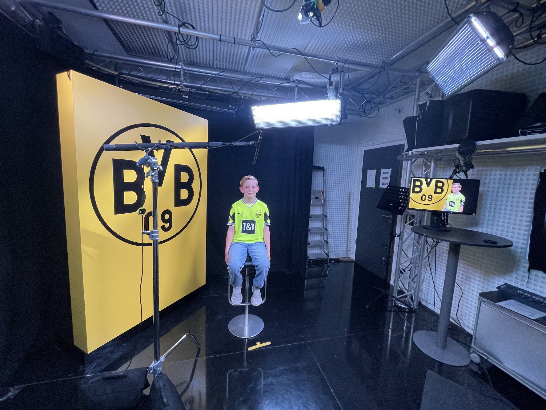 BVB-Total Studio